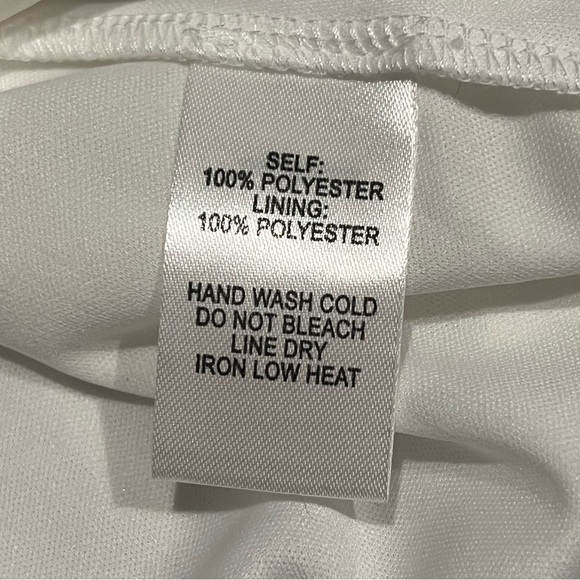 NWT Lulus White Freestyle Shift Dress - Small - Picture 9 of 9